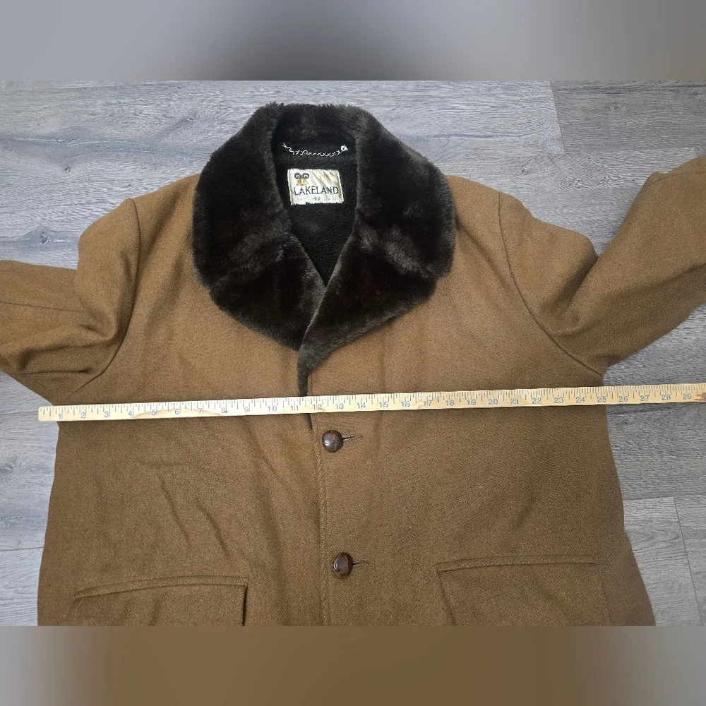 Vintage 70's Lakeland Mens Coat Size 46 Eclectic Grandpa Cabin Lux